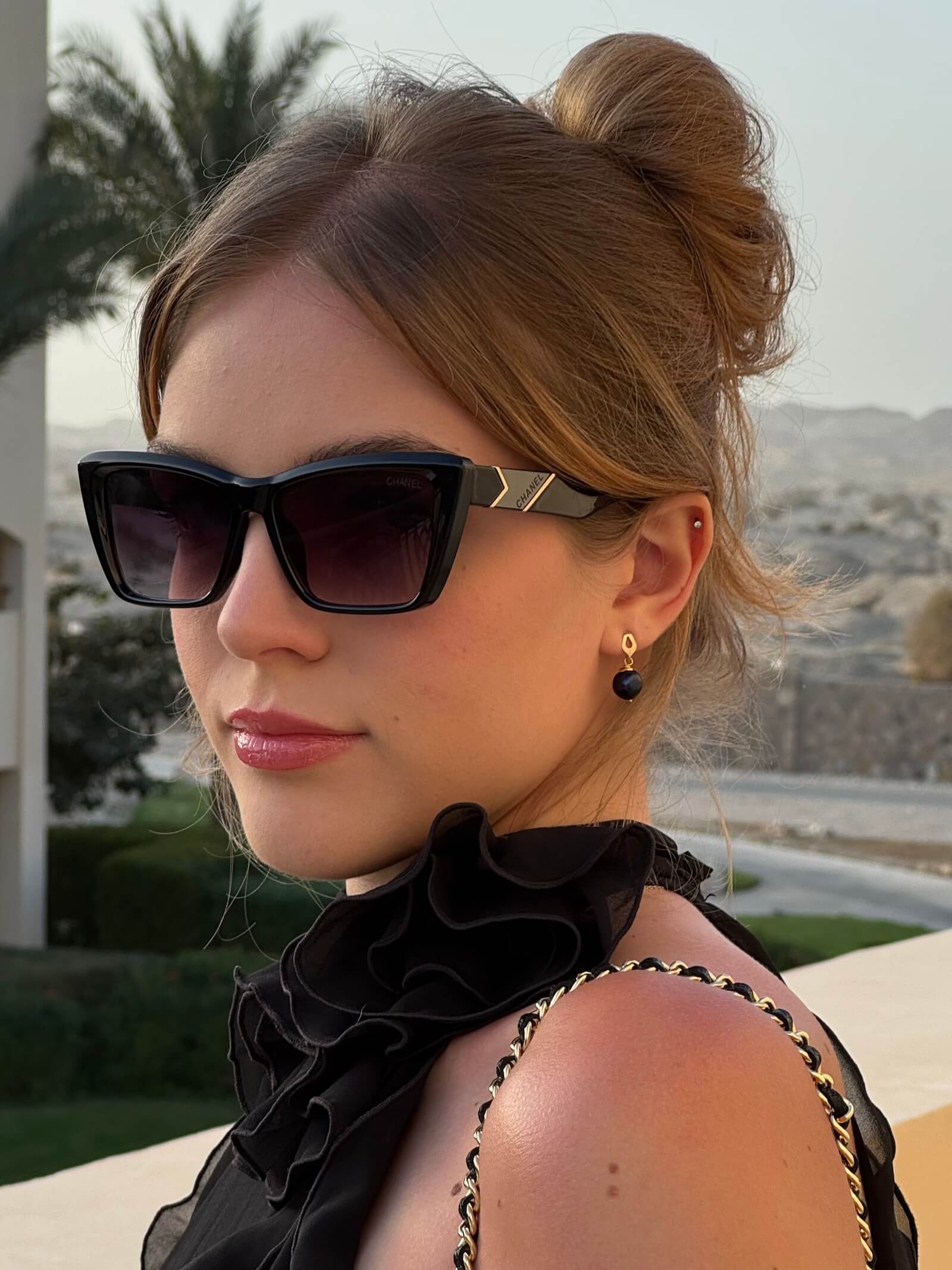 Kolczyki z dużą czarną perłą