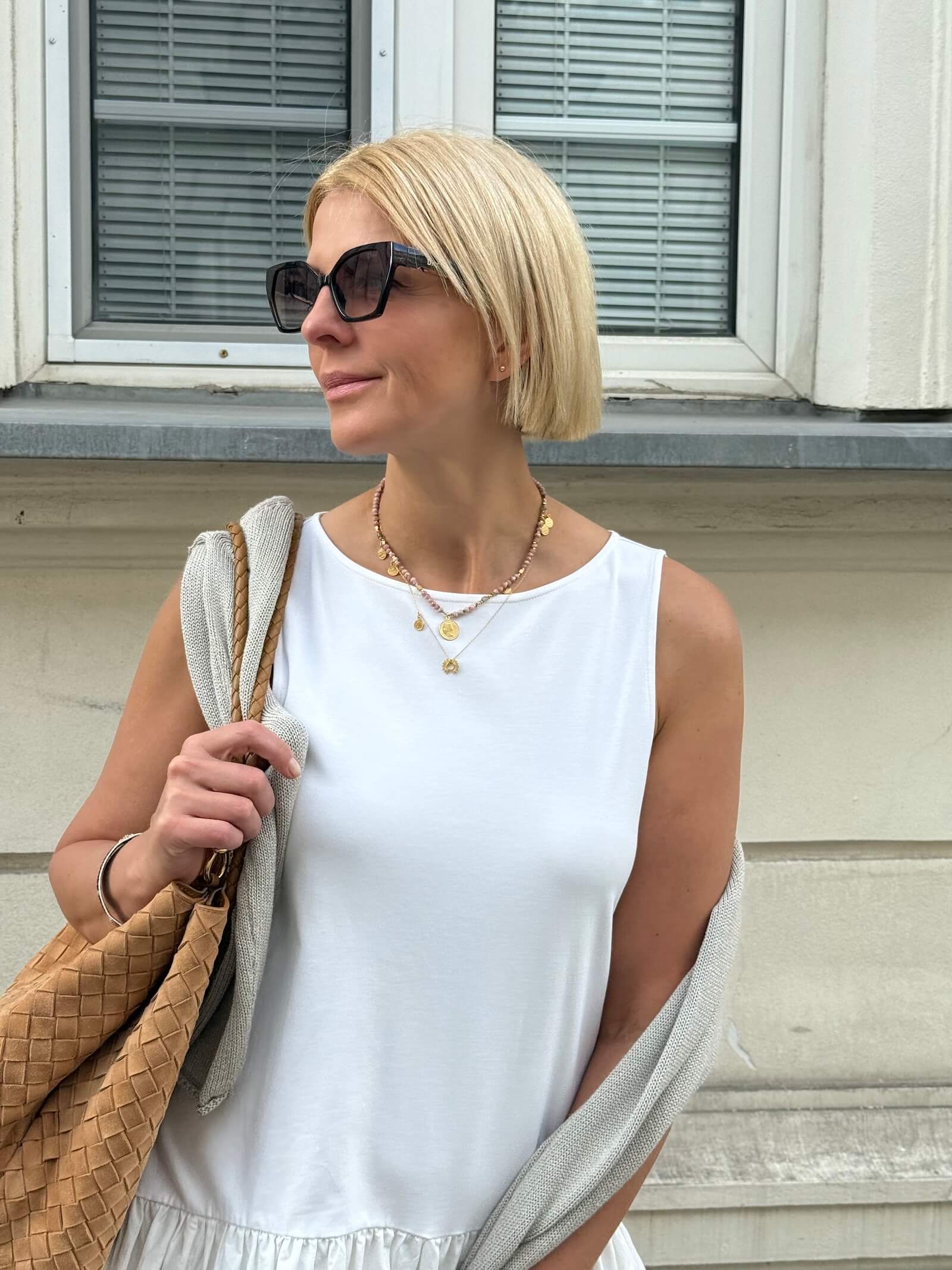 Naszyjnik Róża z Zawieszką - Moneta