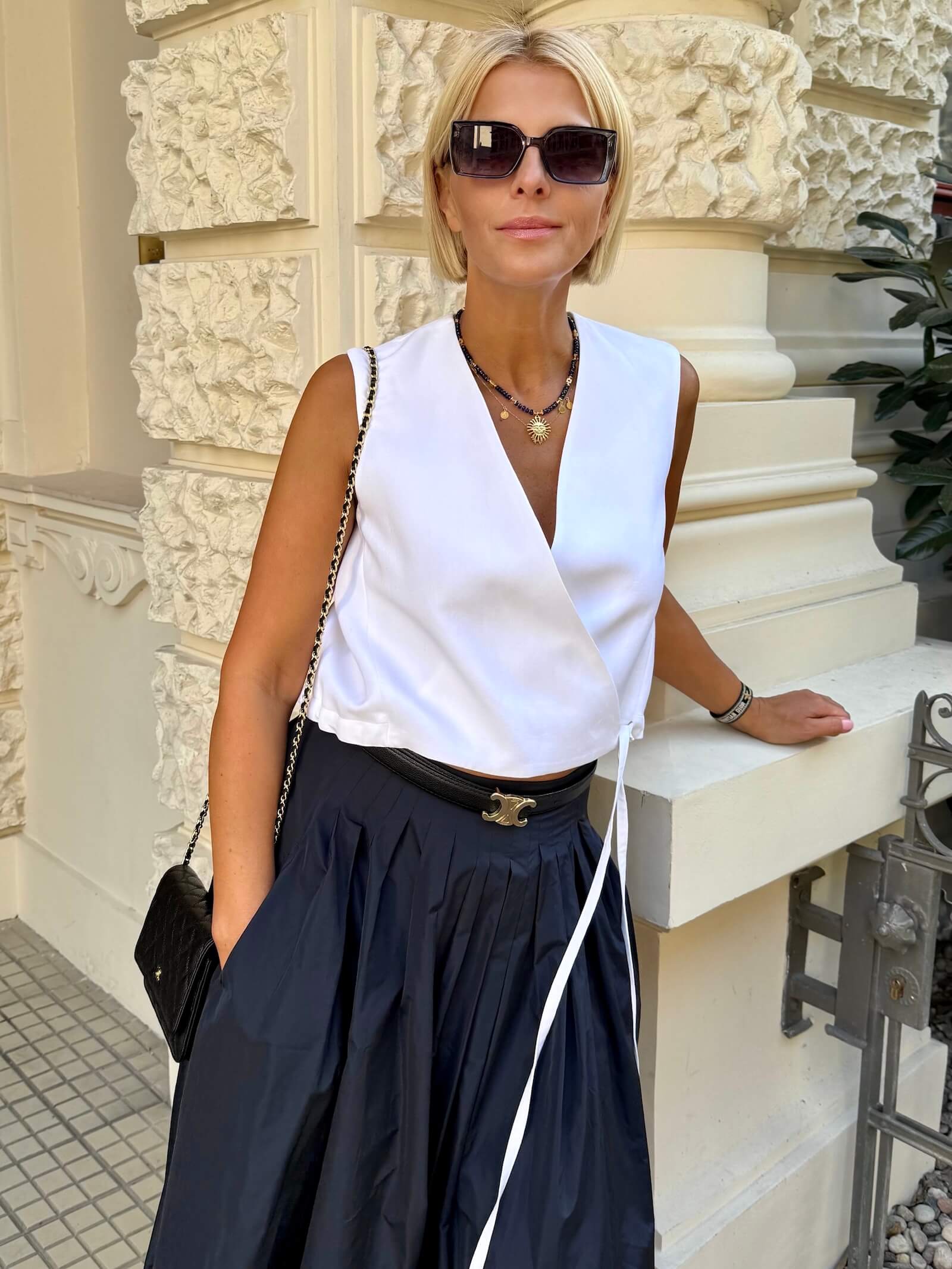 Naszyjnik z Granatowych Szafirów z Zawieszką - Słońce