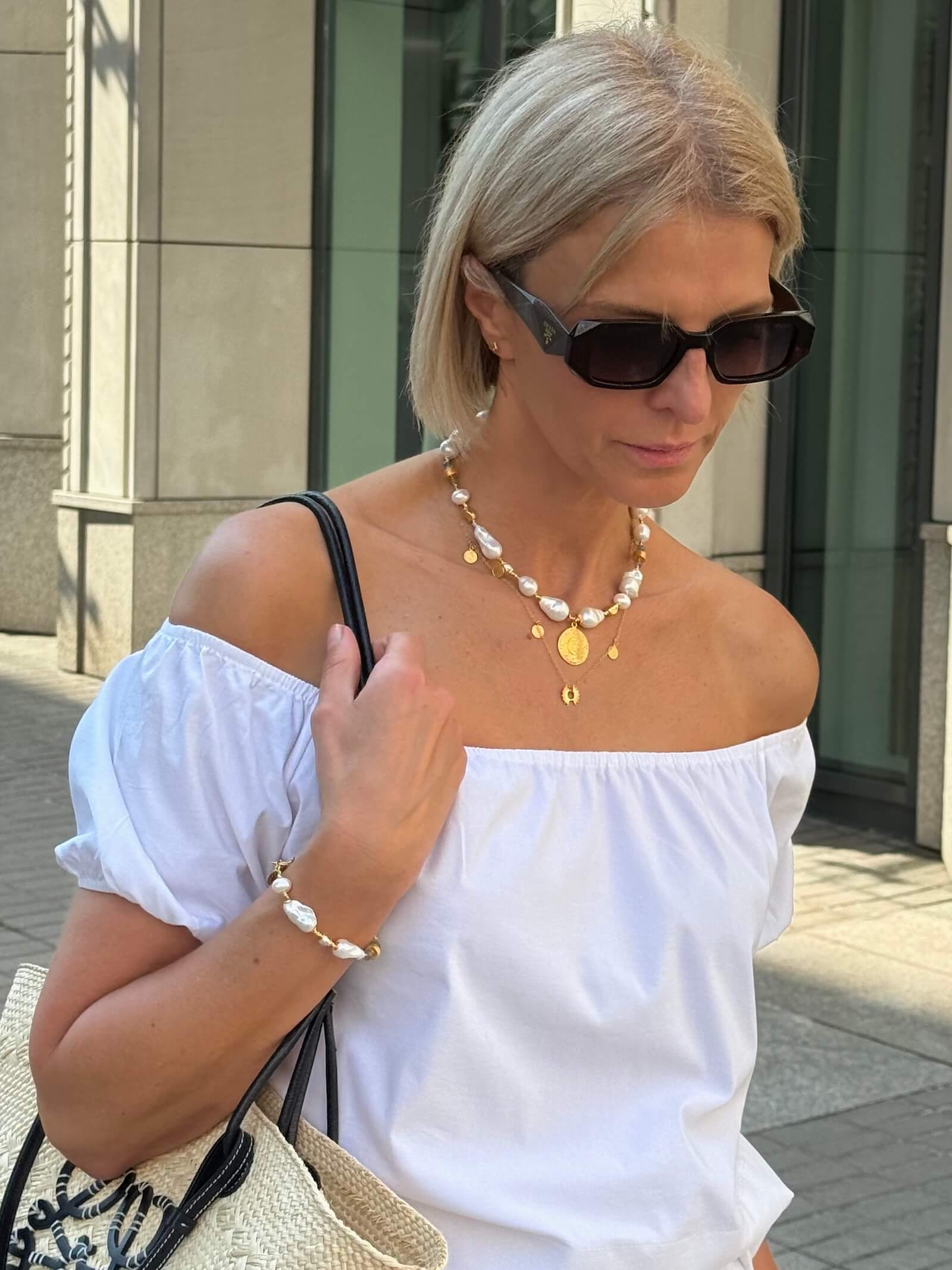 Armband aus kleinen Barockperlen