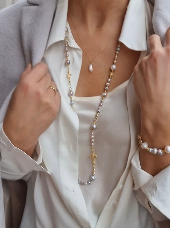 Długi Naszyjnik z Szarych Pereł