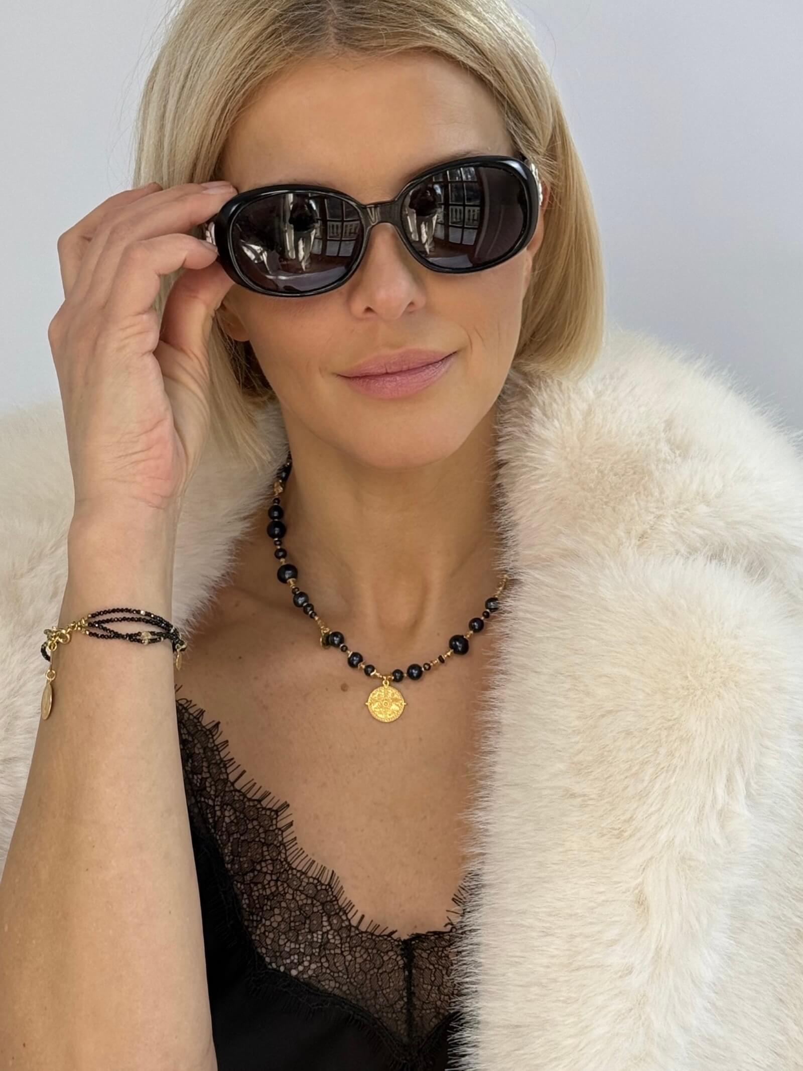 Naszyjnik z Czarnych Pereł z Zawieszka - Mała Moneta Azteków