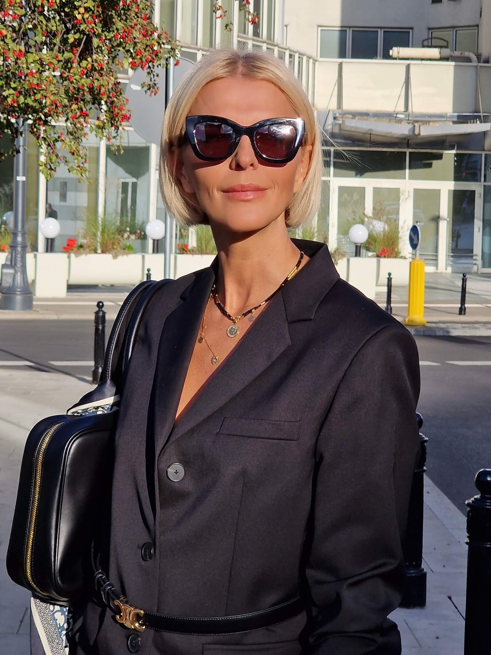 Naszyjnik Podwójny Czarno-Złoty z Zawieszką - Moneta