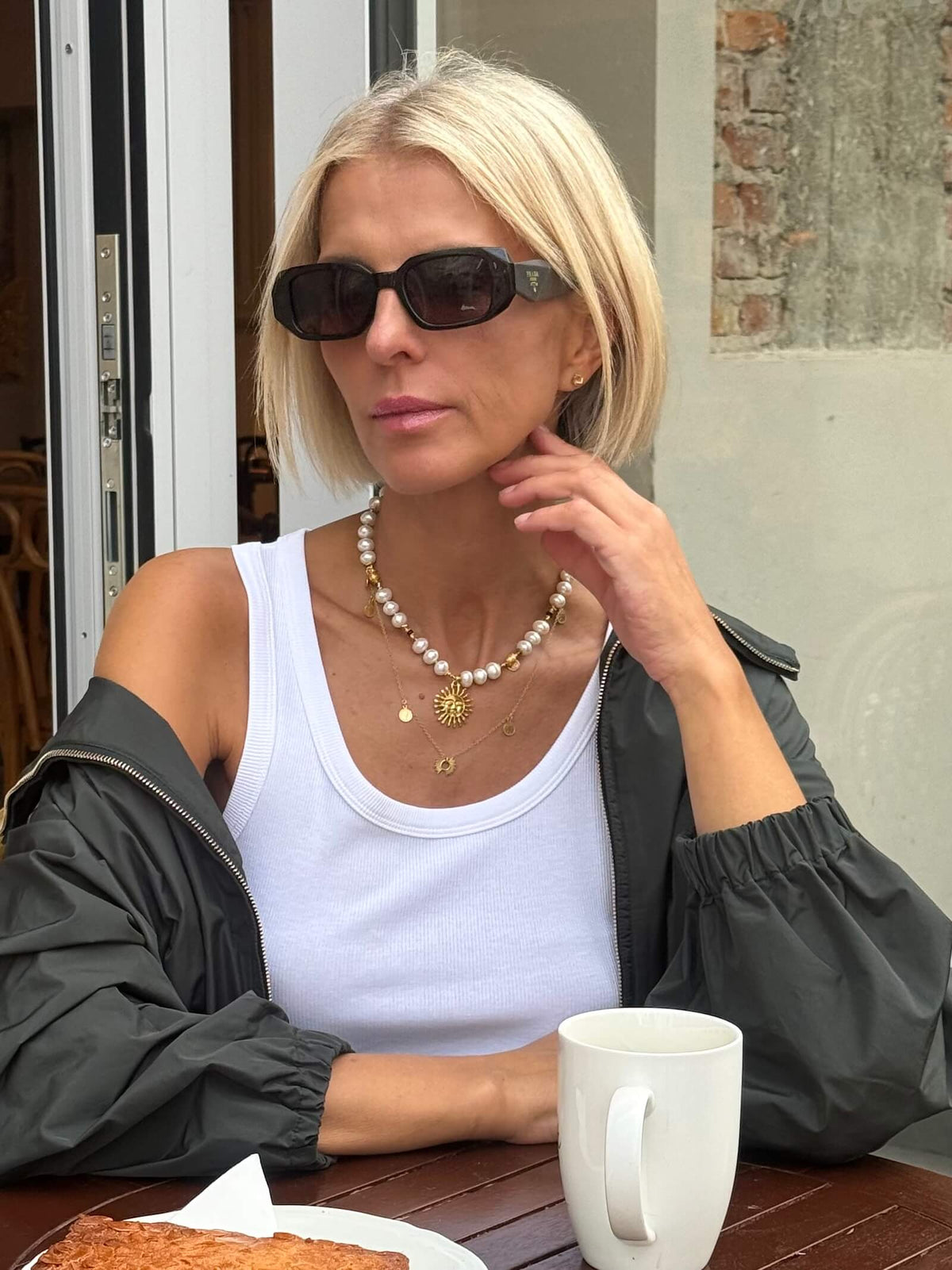 White Pearl Necklace with Pendant - Big Sun