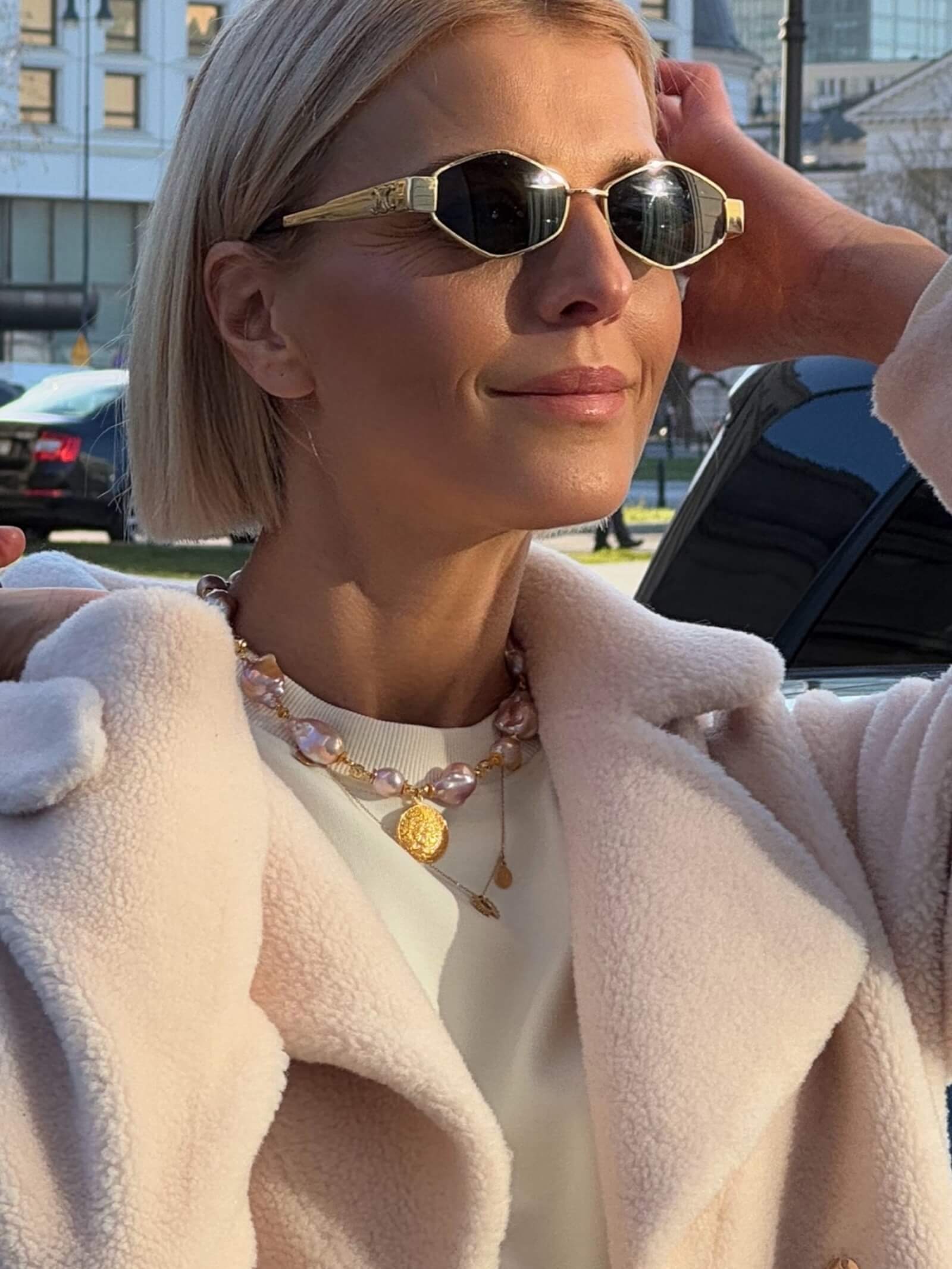 Naszyjnik z Różowych Pereł Barokowych z Pozłacaną Zawieszką - ULASIENICKA