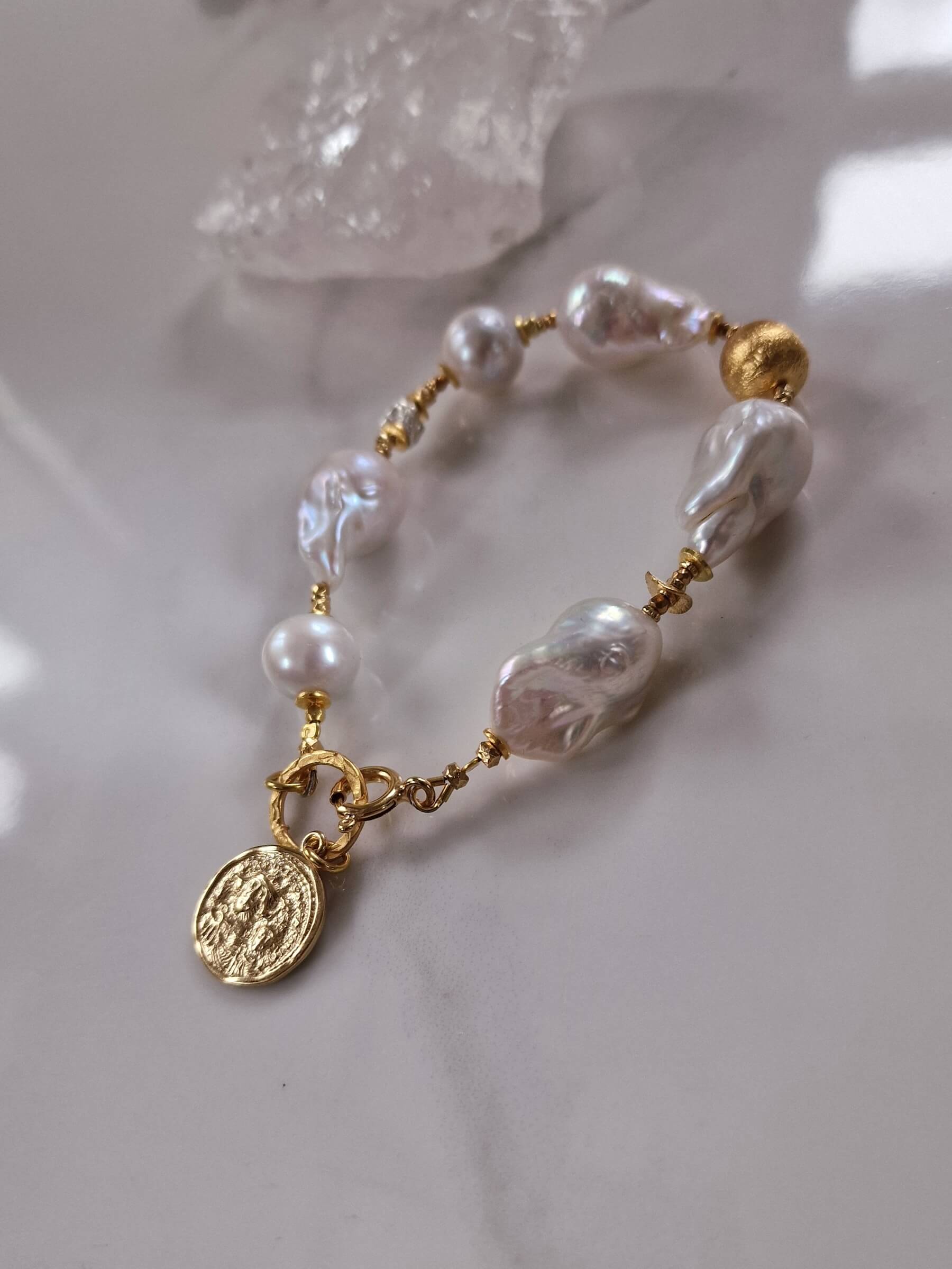 Bransoletka z Białych Pereł Barokowych