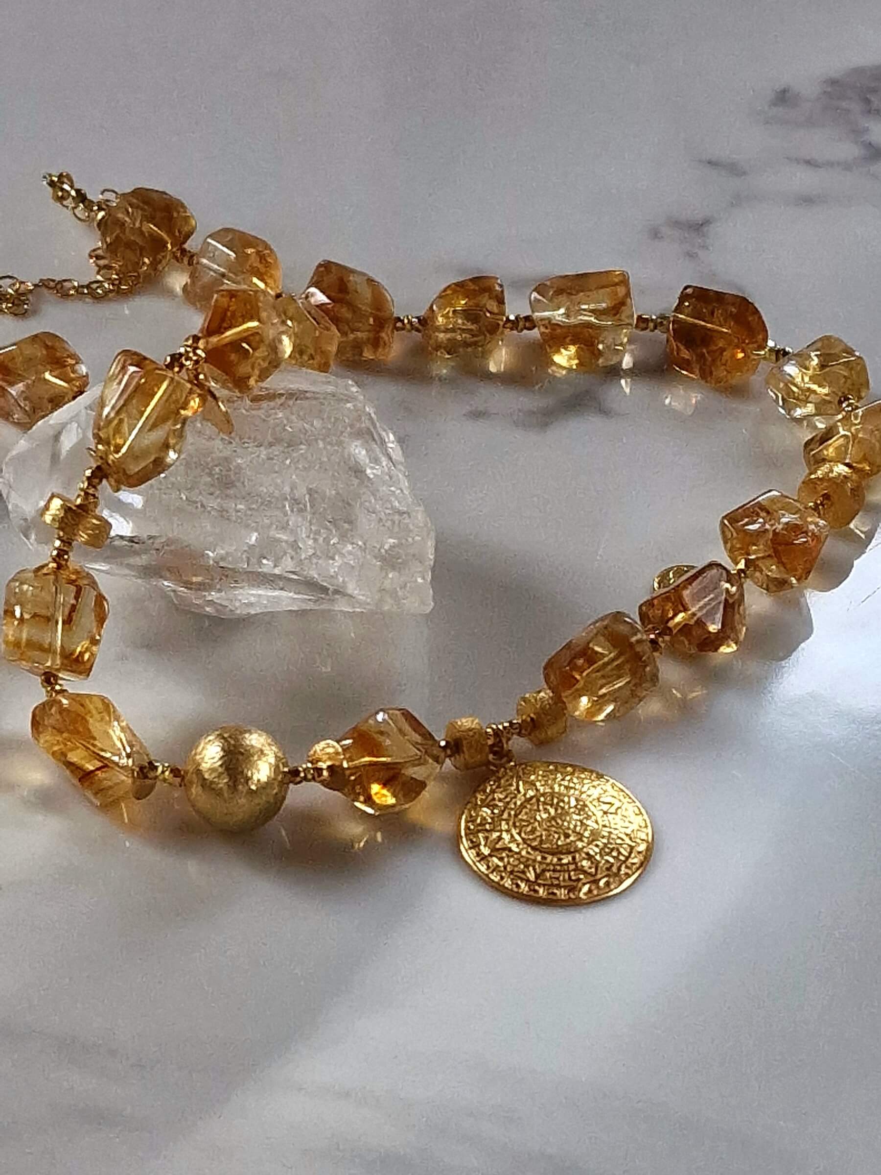 Naszyjnik z Cytrynów z Zawieszką - Moneta Azteków