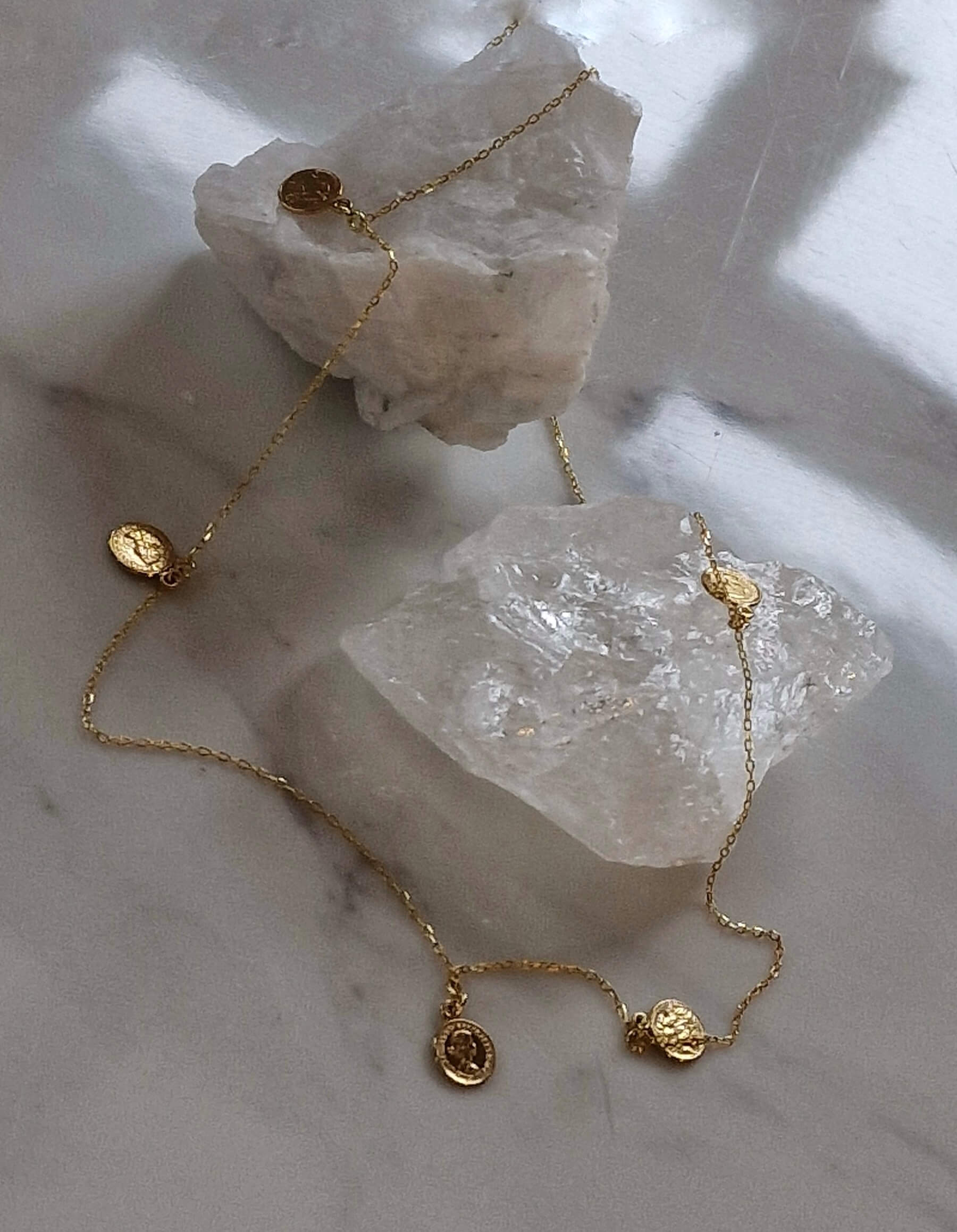 Łańcuszek Pozłacany z monetkami