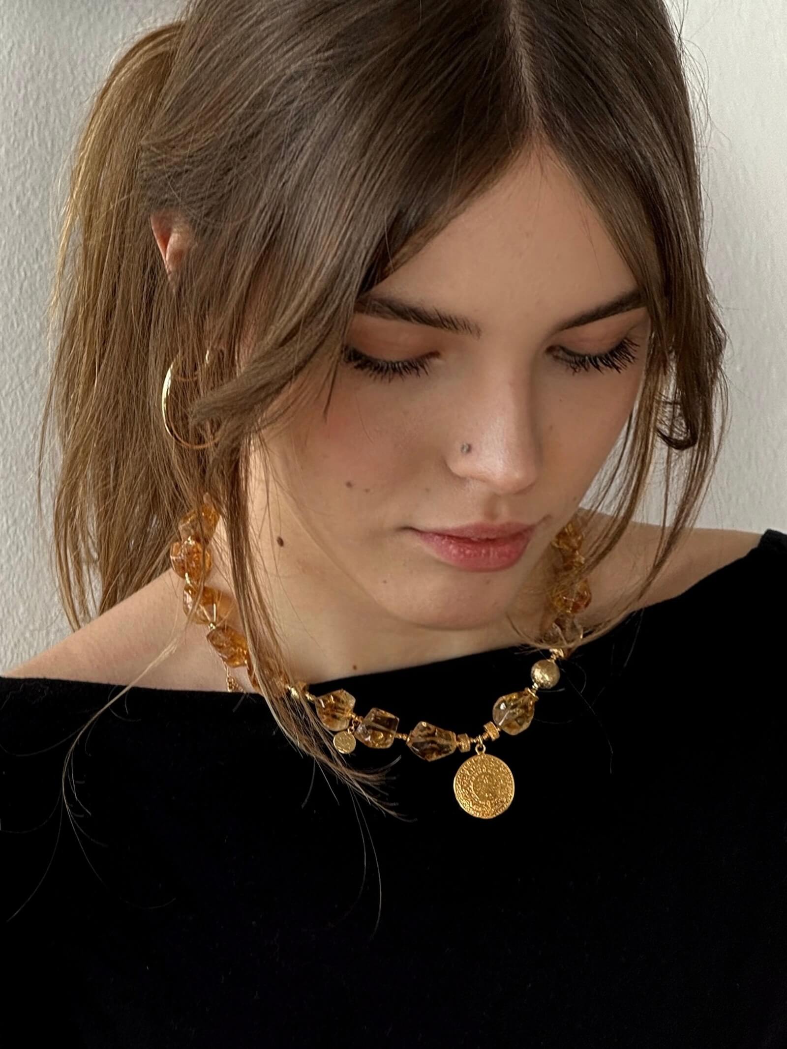 Naszyjnik z Cytrynów z Zawieszką - Moneta Azteków