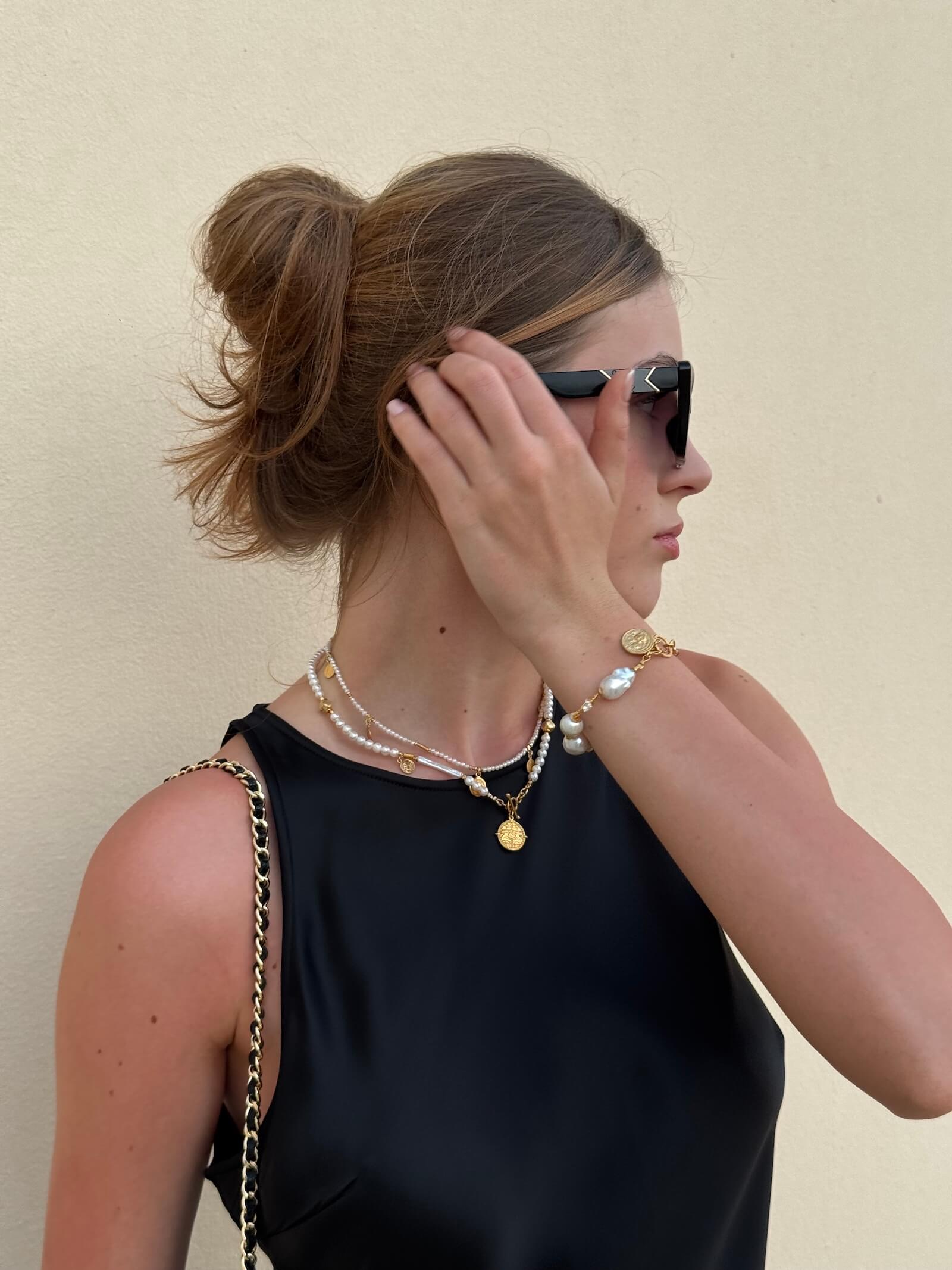 Zestaw Naszyjników z Białych Pereł z Zapięciem na Patyczek