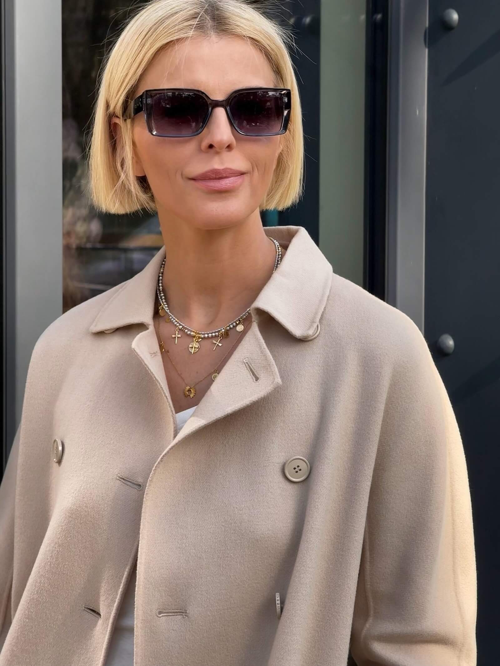 Zestaw Naszyjników z Szarych Pereł z Monetkami