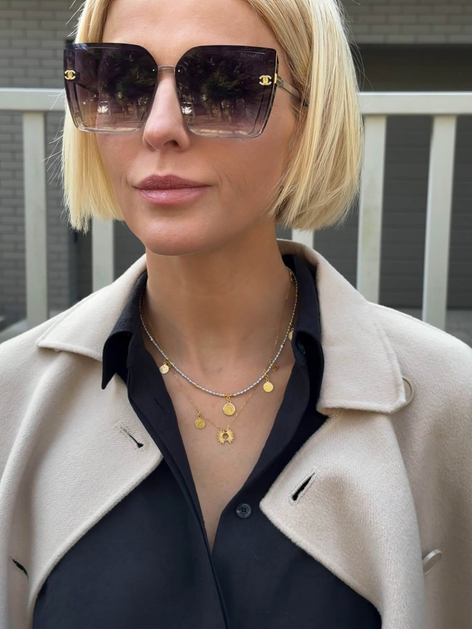 Naszyjnik z Szarych Pereł z Monetkami