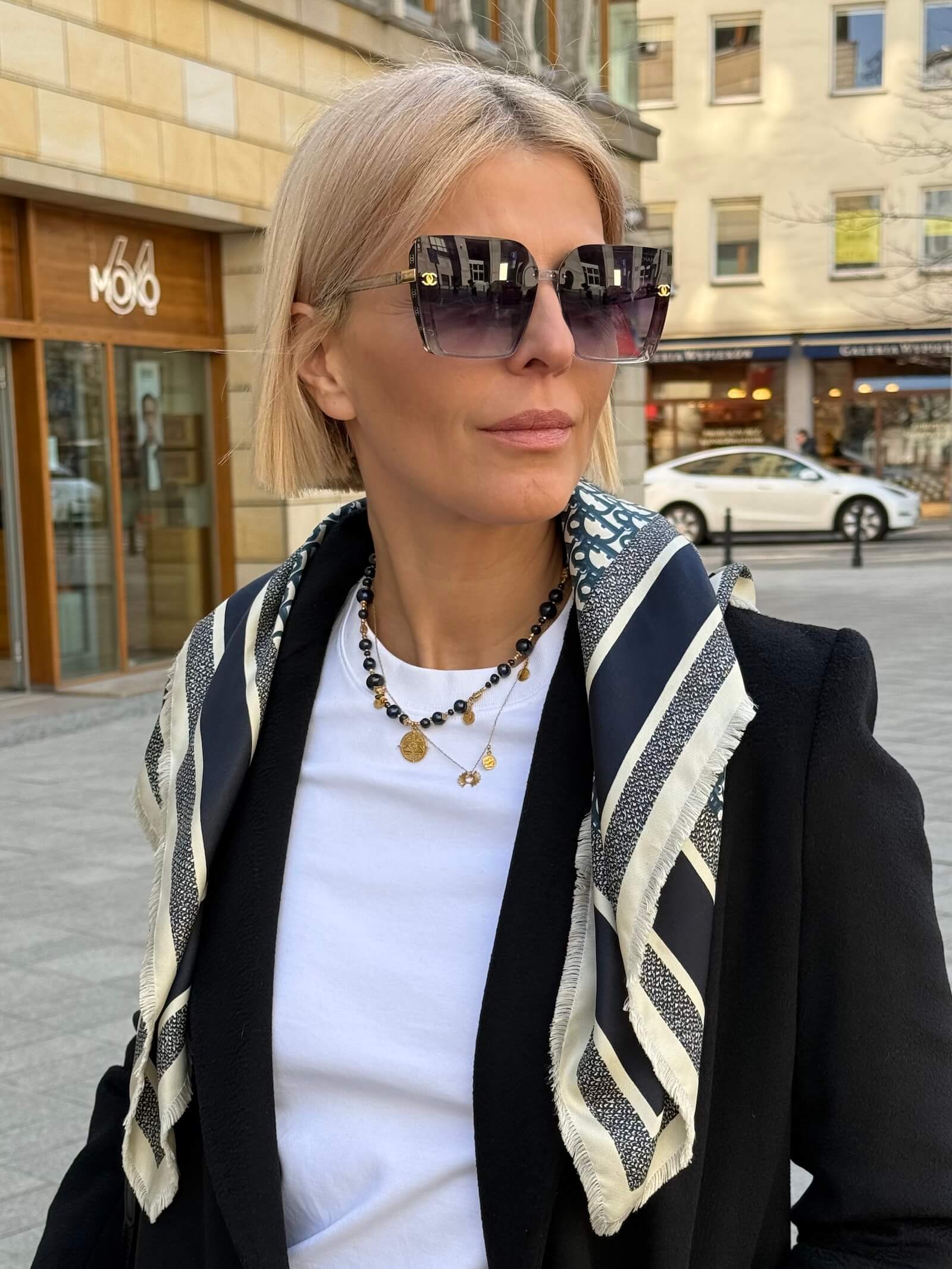 Naszyjnik z Czarnych Pereł z Zawieszka - Mała Moneta Azteków