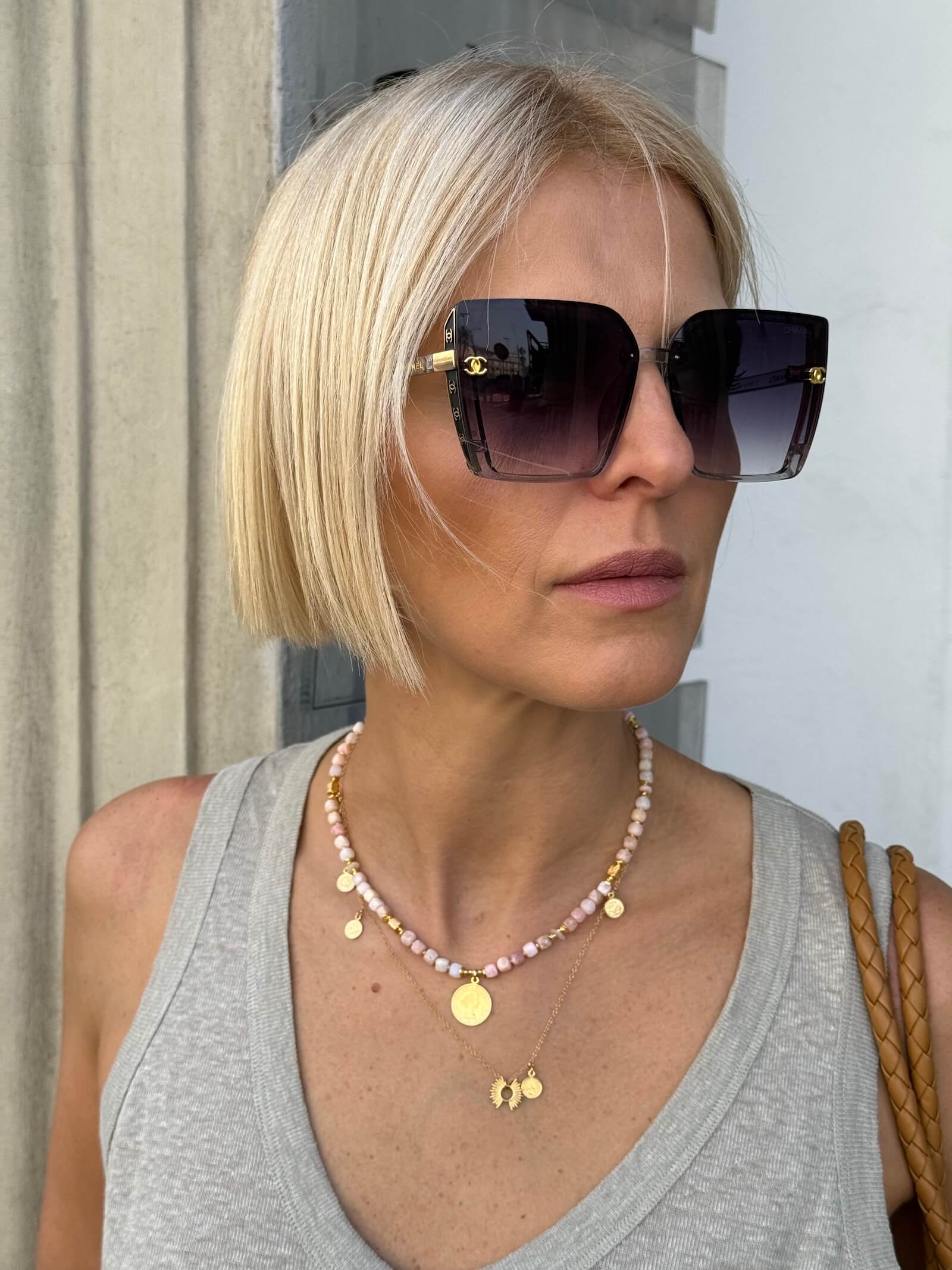 Naszyjnik z Opalem i Zawieszką - Moneta