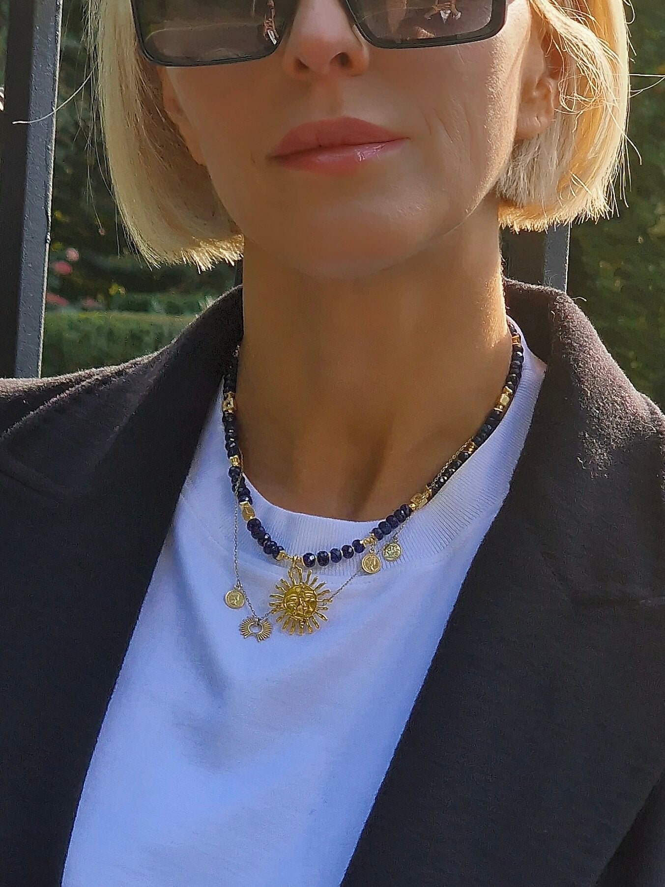 Naszyjnik z Granatowych Szafirów z Zawieszką - Słońce