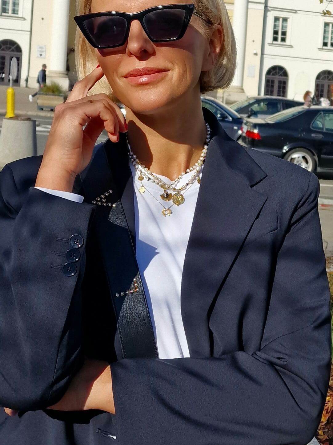 Zestaw Naszyjników z Białych Pereł z Zawieszkami