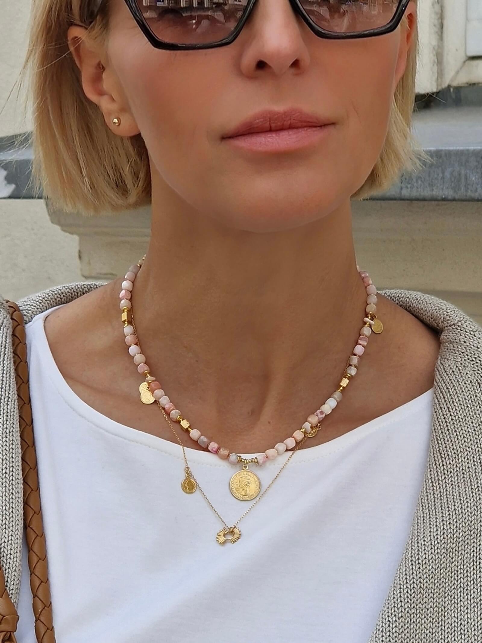 Naszyjnik z Opalem i Zawieszką - Moneta