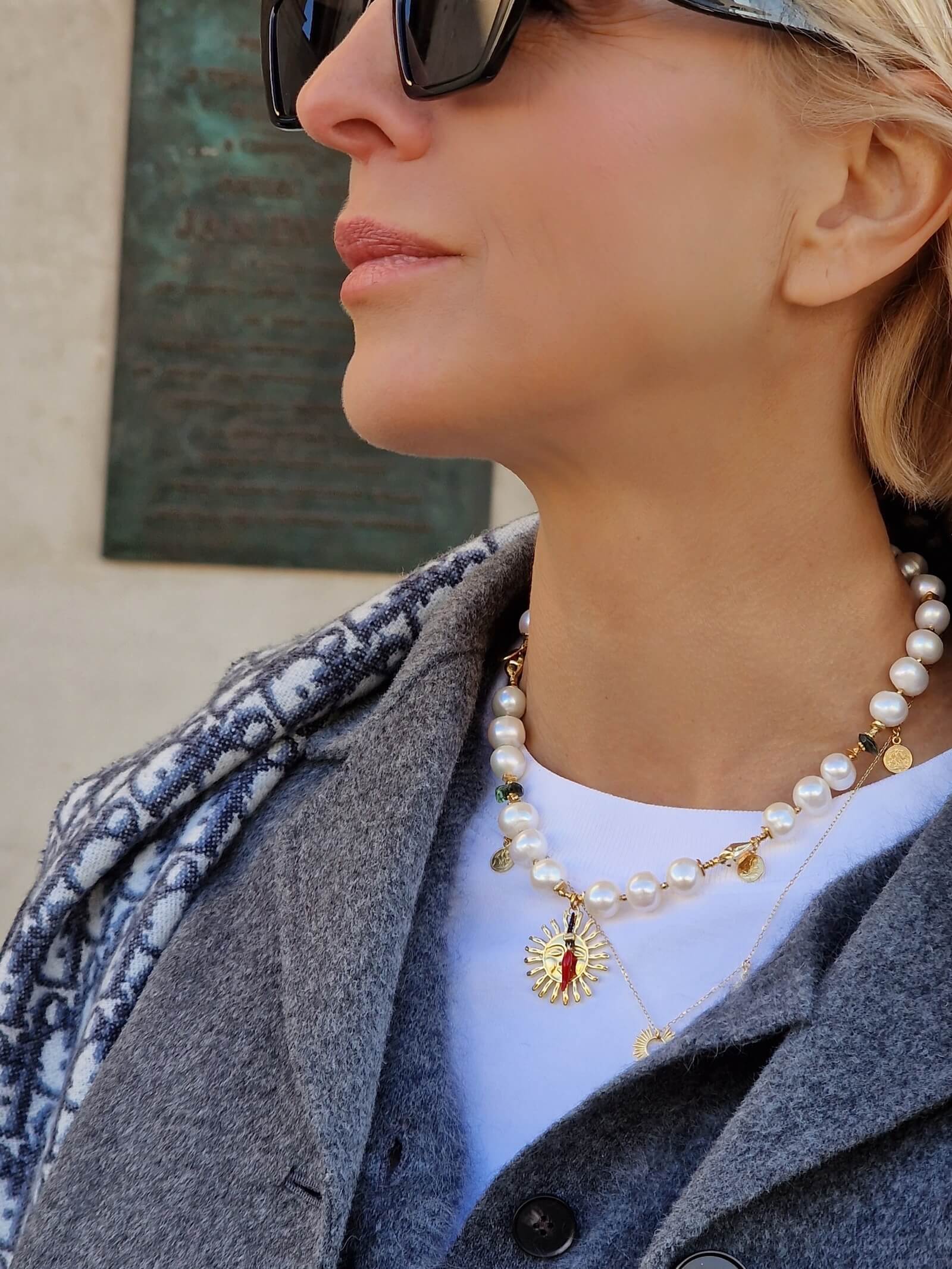 Naszyjnik z Białych Pereł ze Słońcem i Papryczką - ULASIENICKA