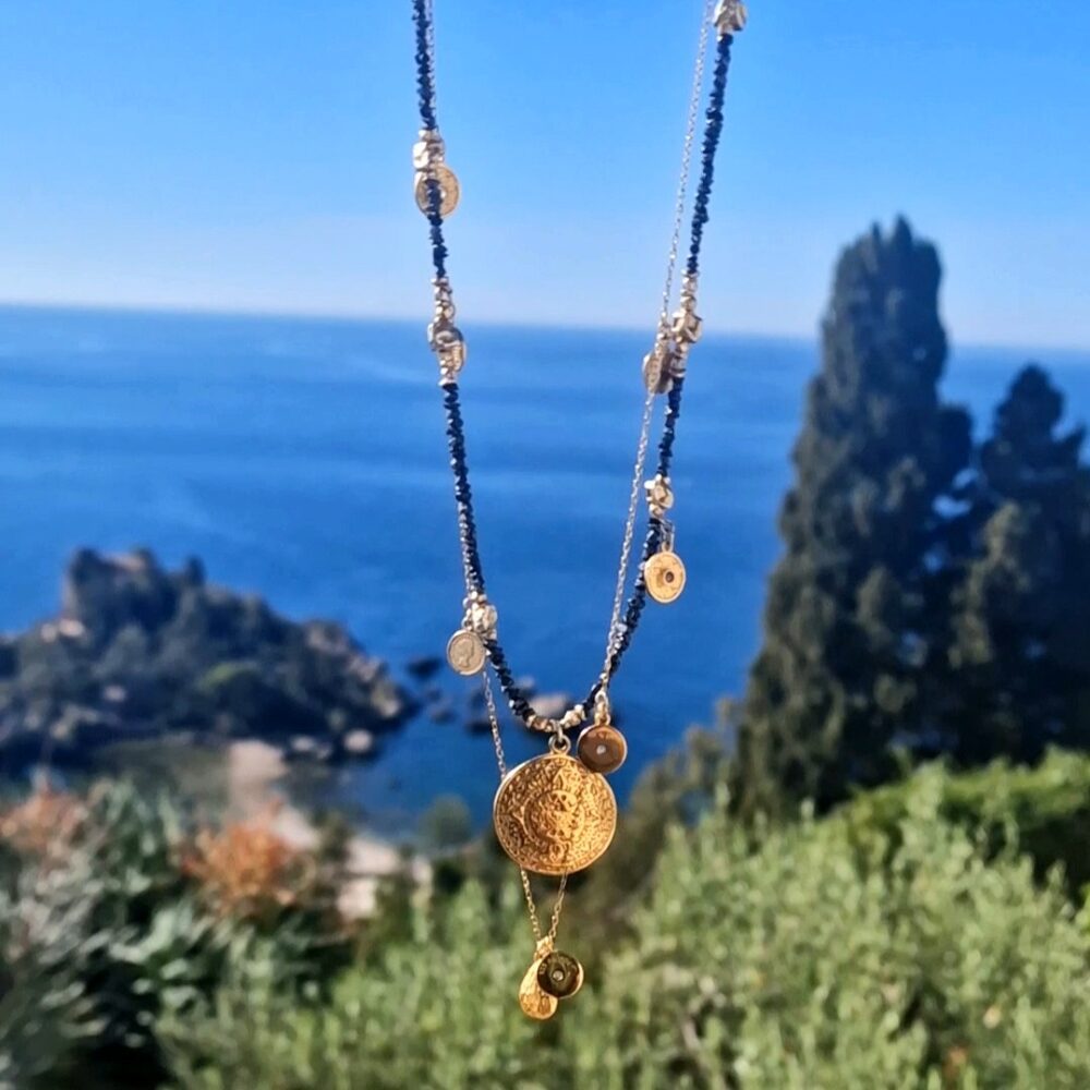 Naszyjnik z surowego diamentu