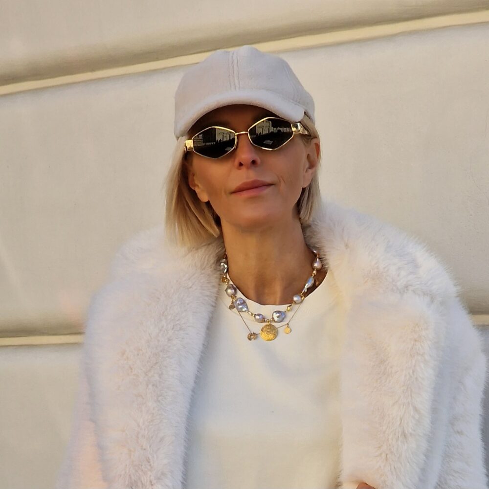 Naszyjnik z szarych pereł barokowych